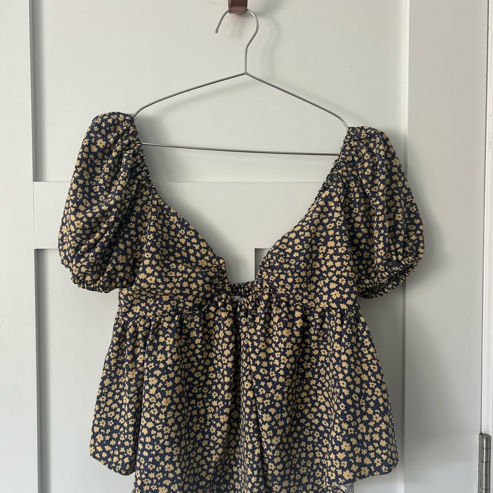 Floral Puff Sleeve Crop Top - Navy & Tan